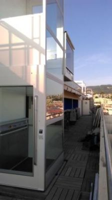 élévateur vertical exterieur à NICE 06000